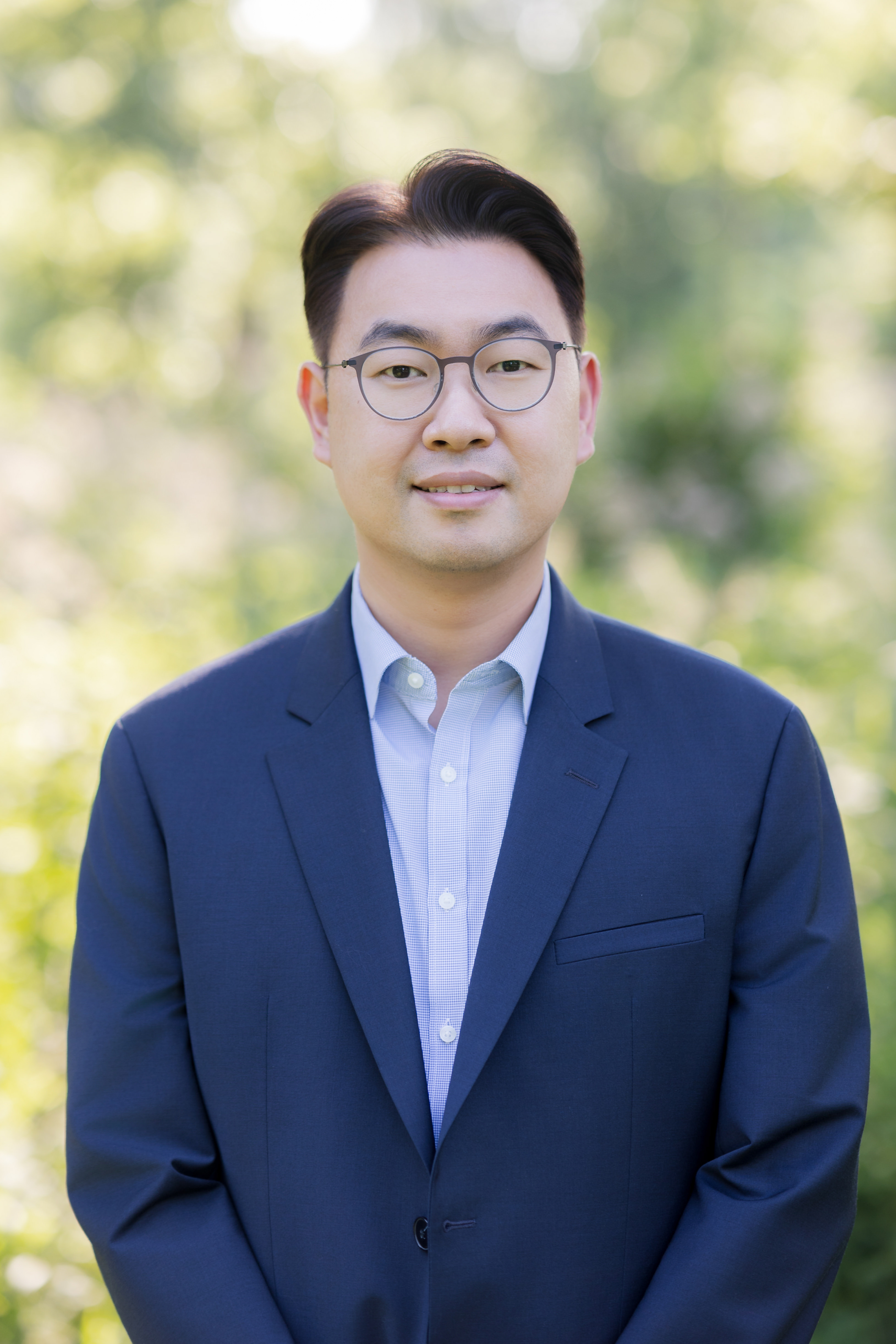 김다니엘 담임목사